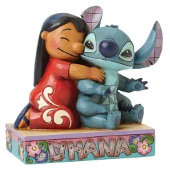 Lilo Hugging Stitch